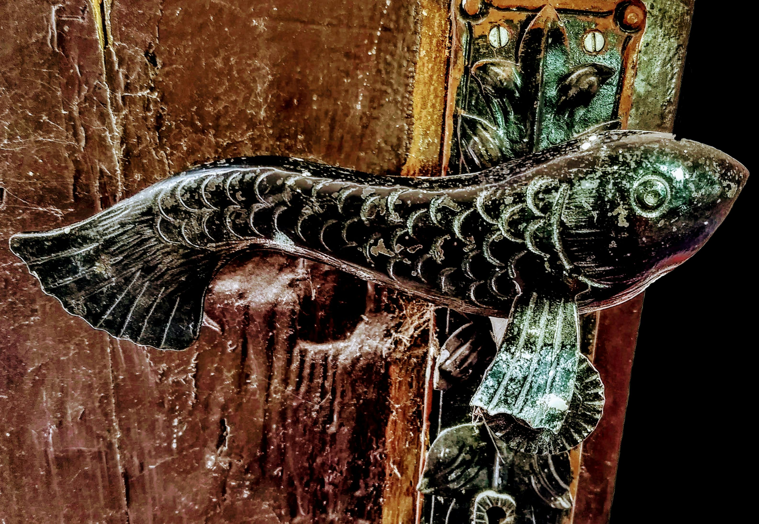 中亚马球比赛中骑手们争夺山羊尸体