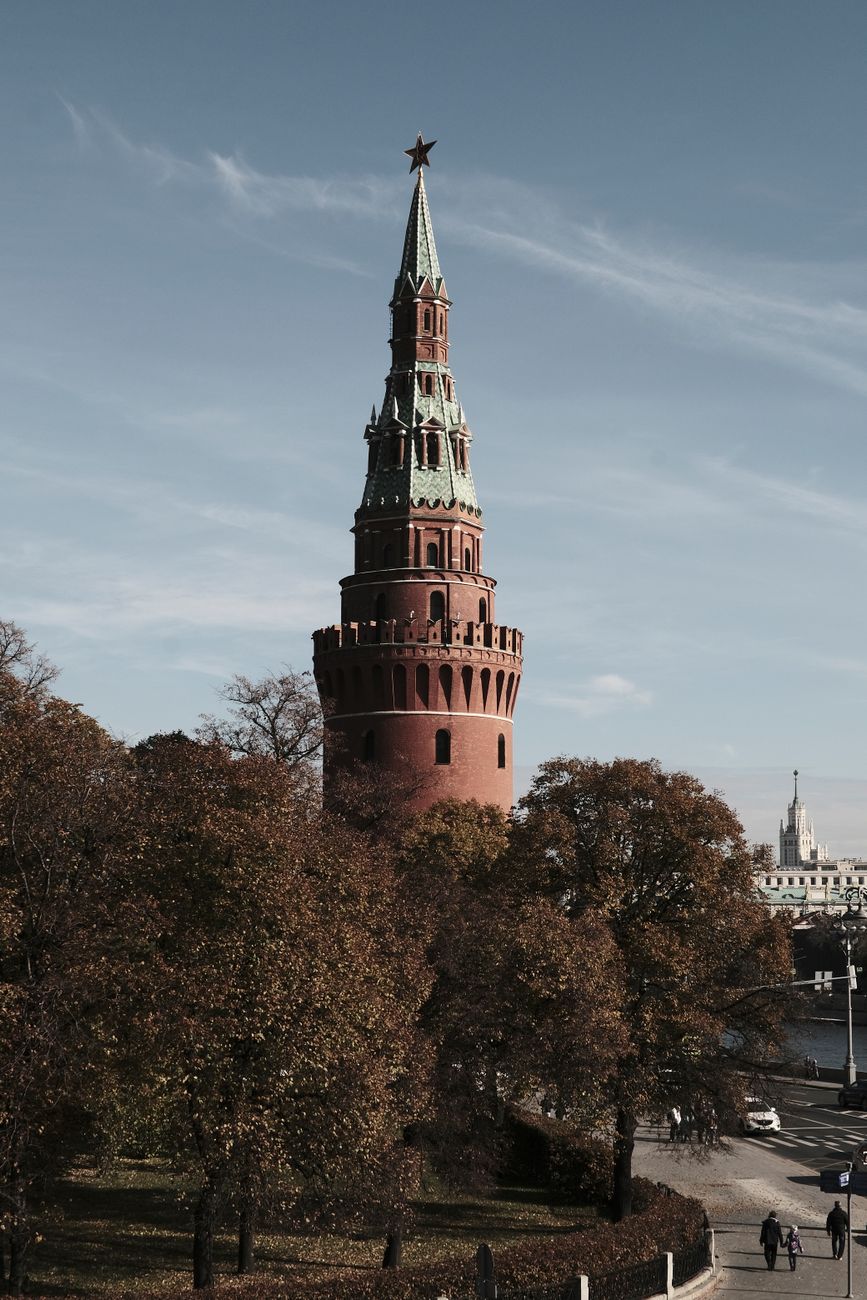 Putin Asks Oligarchs to Fund War. Kremlin Denies It.