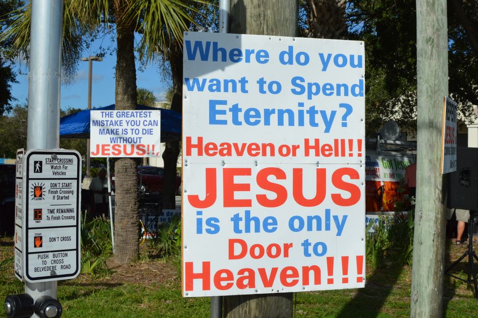 Democratic Candidates in Red States Emphasize Christian Faith in Campaign Strategies