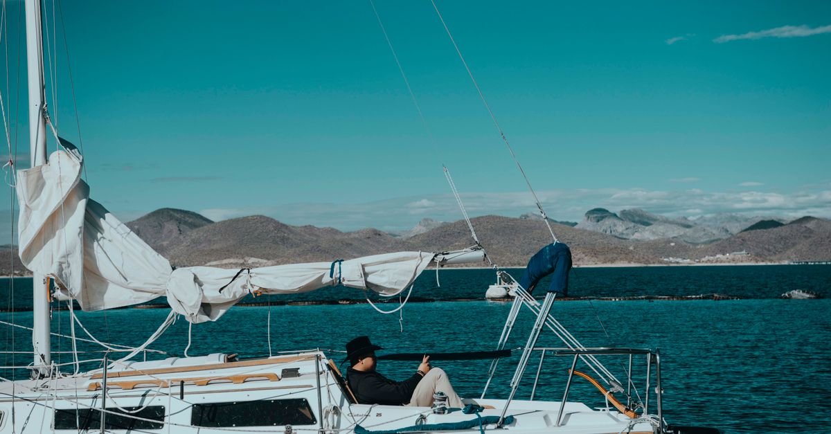 Что обычно включает яхтенная поддержка в Porto Montenegro