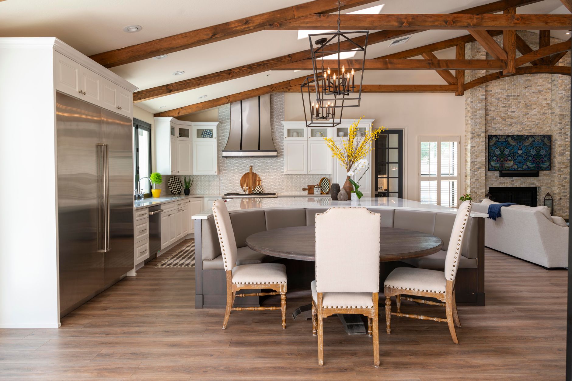 Mom's $400K Dilemma: One Son Builds, the Other Gets What?