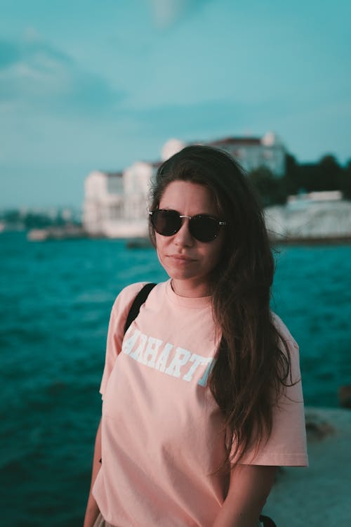 Free Woman in Pink Shirt Wearing Sunglasses Stock Photo
