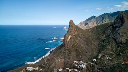 Gratis stockfoto met baai, berg, blauwe lucht