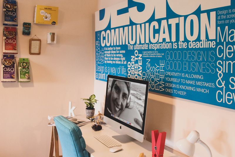 Loom Week studio wall — Pexen Design on Pexels