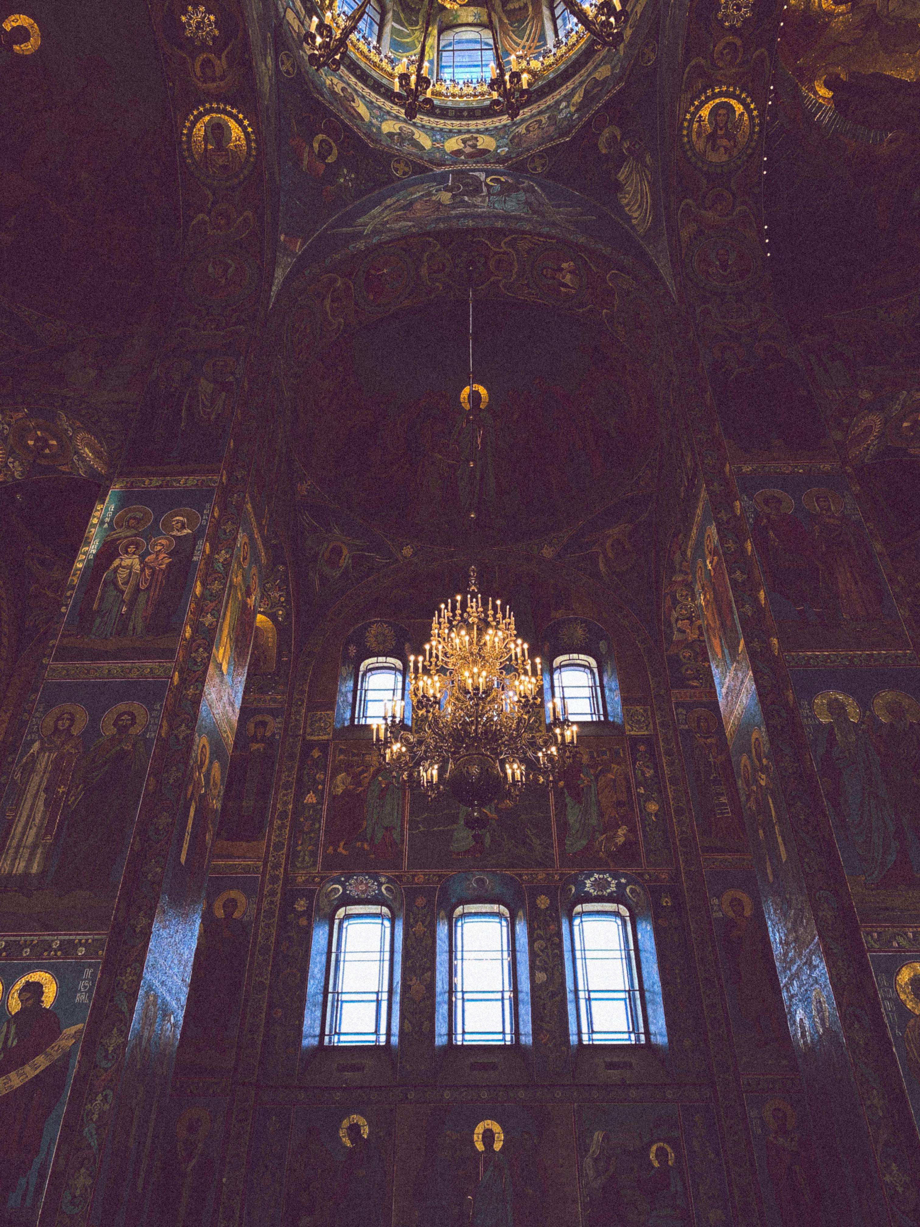 Decorative Interior of Church · Free Stock Photo