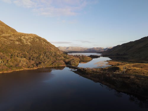 Kostenloses Stock Foto zu berg, blauer himmel, connemara