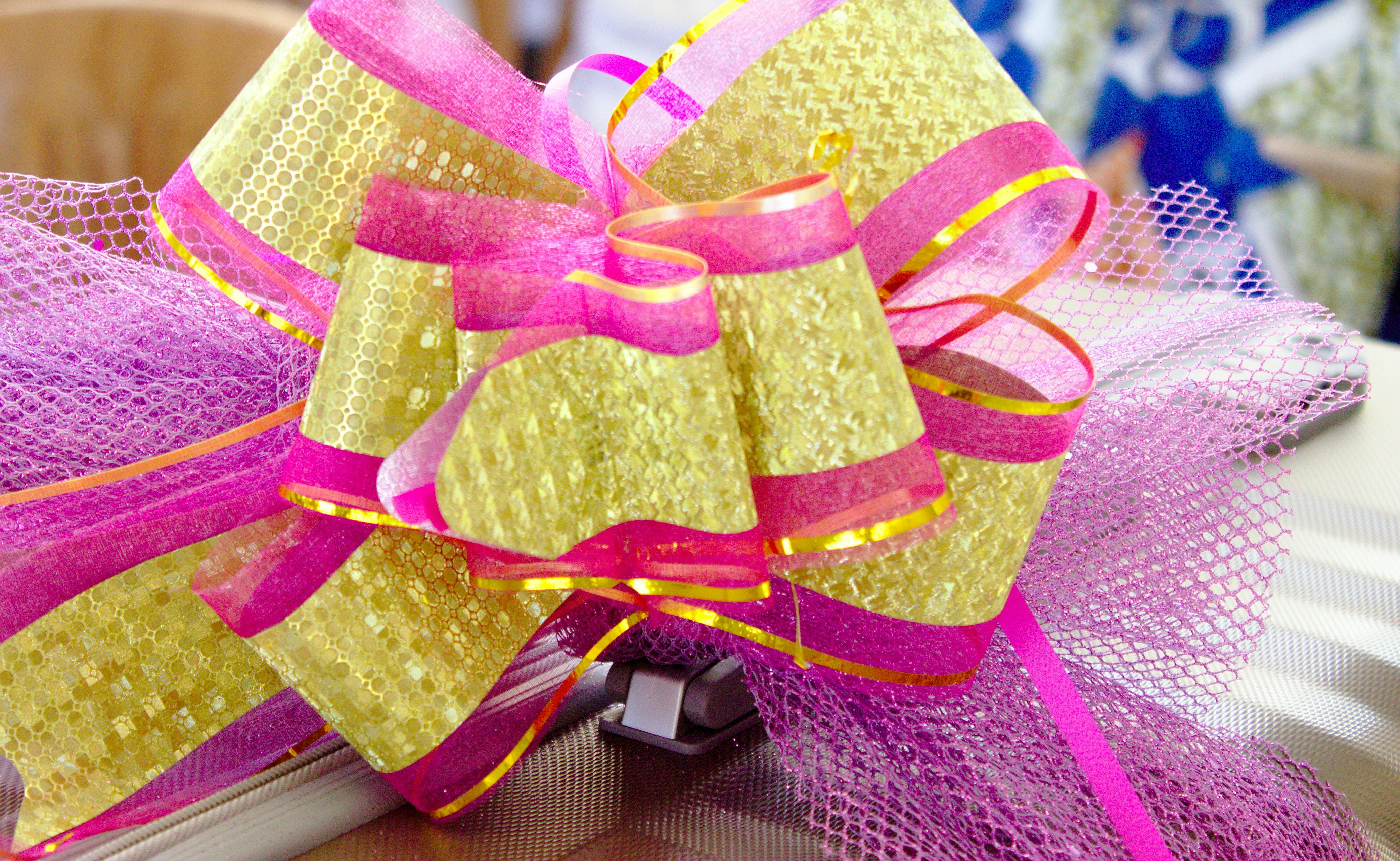 Free stock photo of gift packaging, gift wrap, ribbon