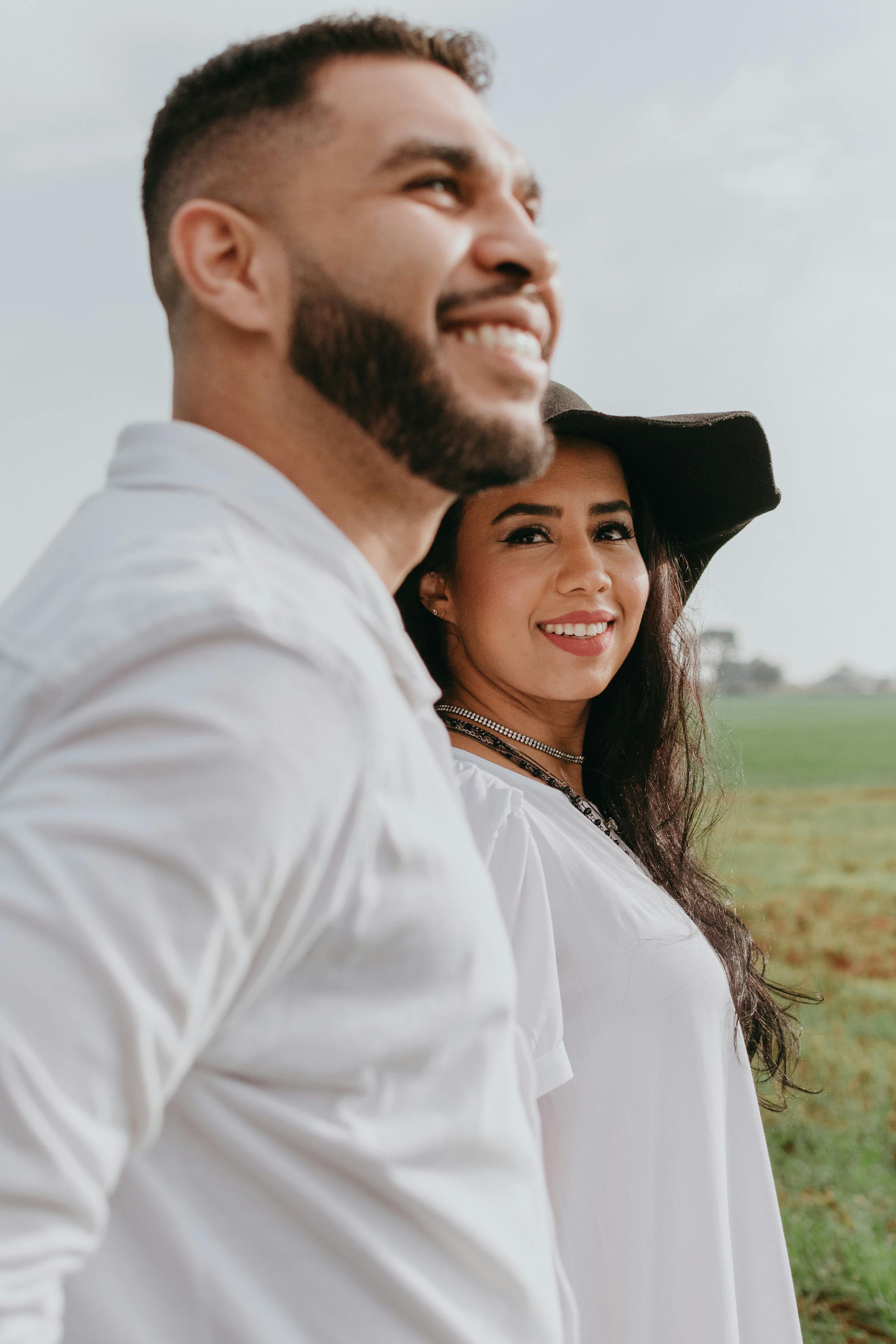 Gratuit Photos gratuites de à mi-parcours, adultes, affection Photos