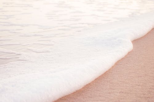 Бесплатное стоковое фото с берег, волна, крупный план