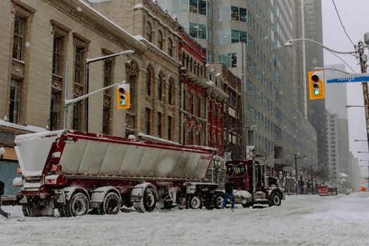 Canada Post Faces Major Overhaul: Report Calls for Deregulation and New Regulator