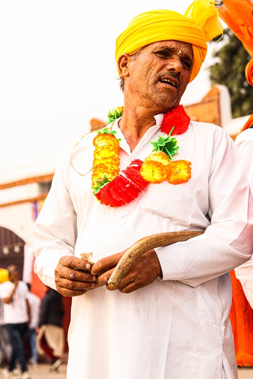Бесплатное стоковое фото с пожилой мужчина, традиционный, фестиваль