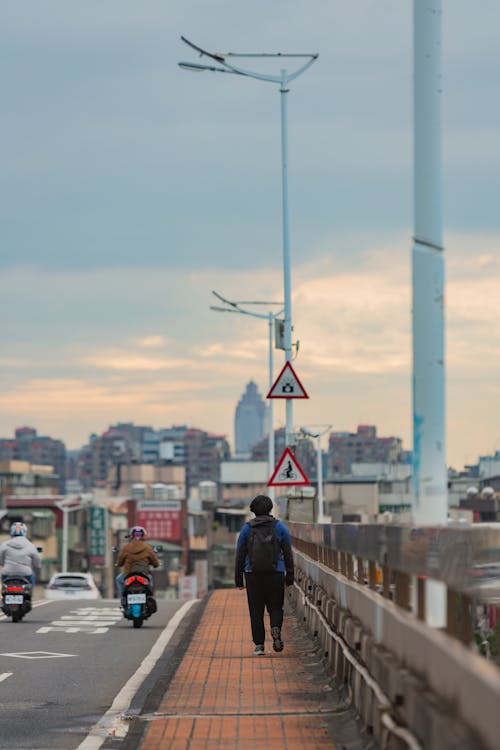 거리, 다리, 도시의 무료 스톡 사진