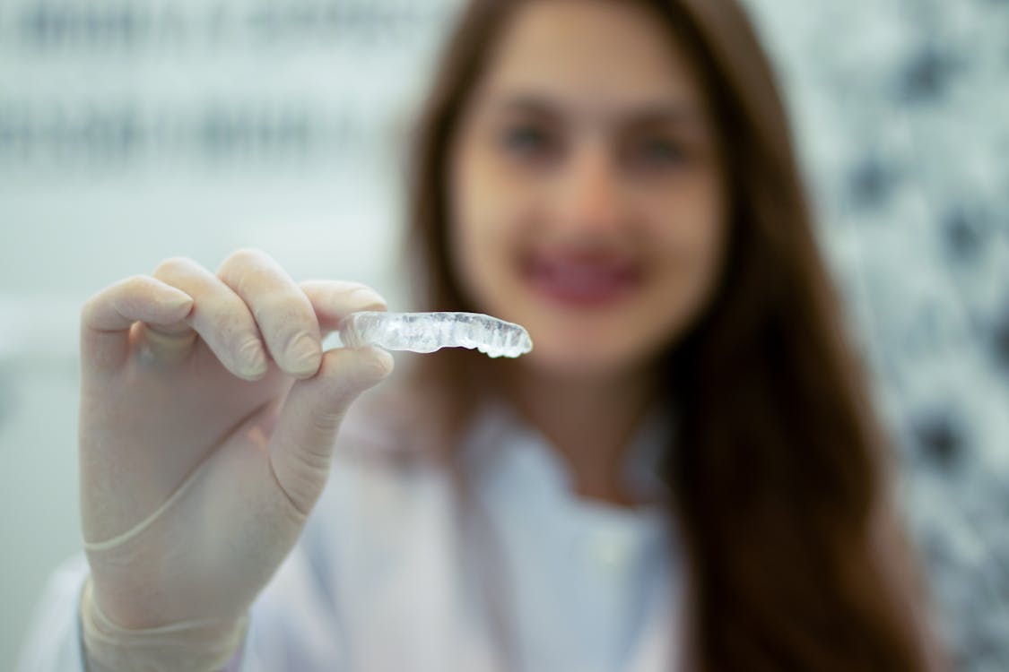Choose Invisalign Over Other Tooth Straightening Options