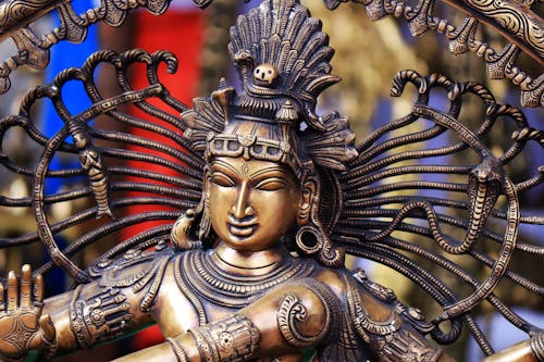 Free Gold Hindu Deity Statue in Close Up Photography Stock Photo
