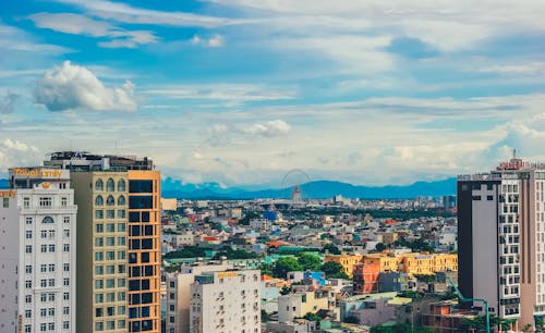 Δωρεάν στοκ φωτογραφιών με αρχιτεκτονική, αστικός, βουνά