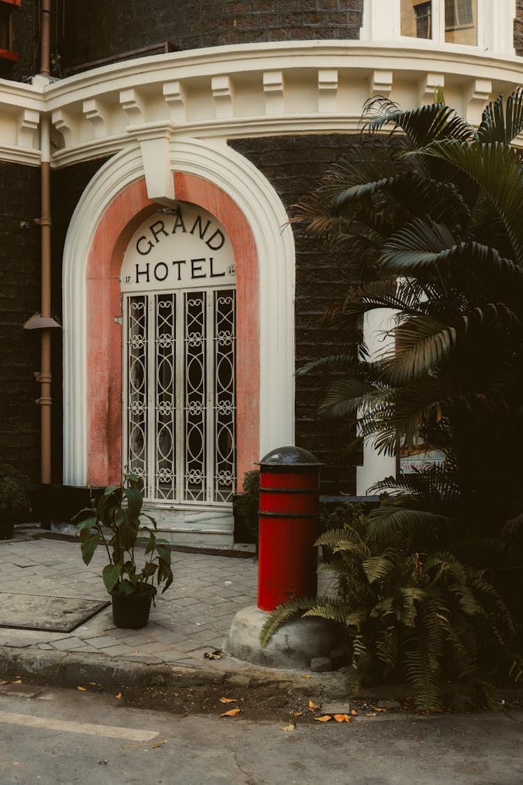 Grand Hotel Building Exterior 