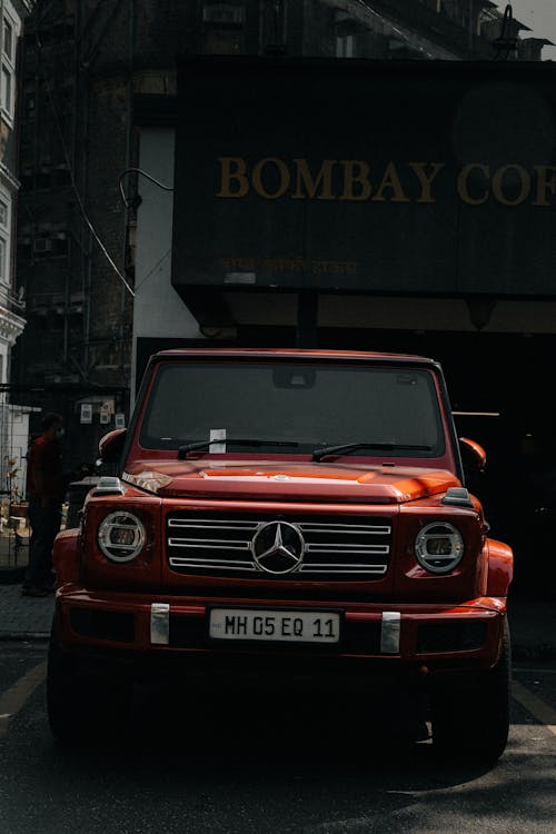 Безкоштовне стокове фото на тему «Mercedes Benz, авто, асфальтована дорога»