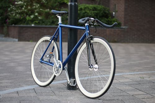 Ücretsiz bisiklet, bisiklet telleri, fixie içeren Ücretsiz stok fotoğraf Stok Fotoğraflar
