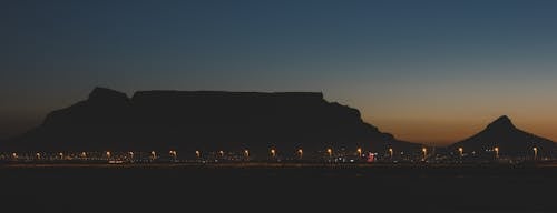 Foto d'estoc gratuïta de claror crepuscular, muntanya, panoràmica