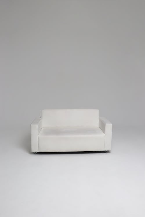 Free Empty White Leather Couch  Stock Photo
