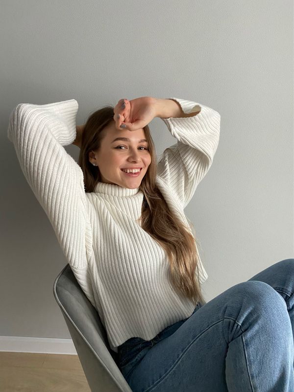 Affordable white knit sweater