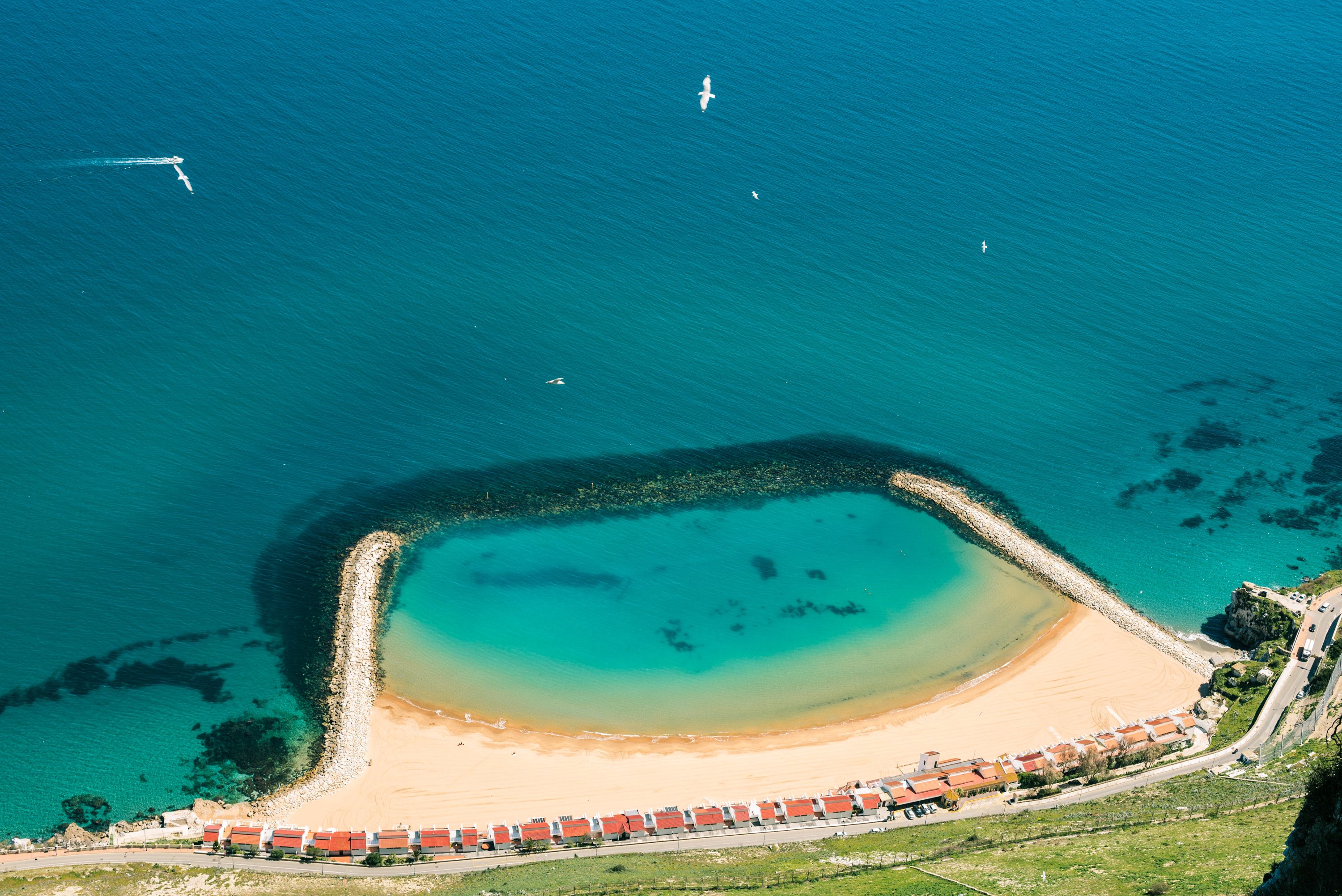 De mooiste stranden van Sandy Bay, Gibraltar: een complete reisgids