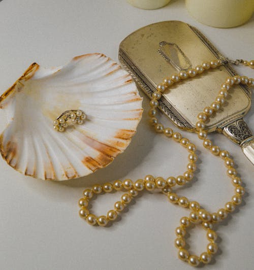 Darmowe zdjęcie z galerii z biżuteria, cenny, kolczyki