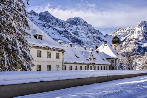 Бесплатное стоковое фото с здание, зима, пейзаж
