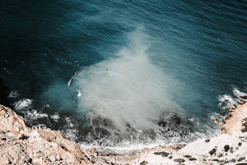Бесплатное стоковое фото с берег, вода, волна