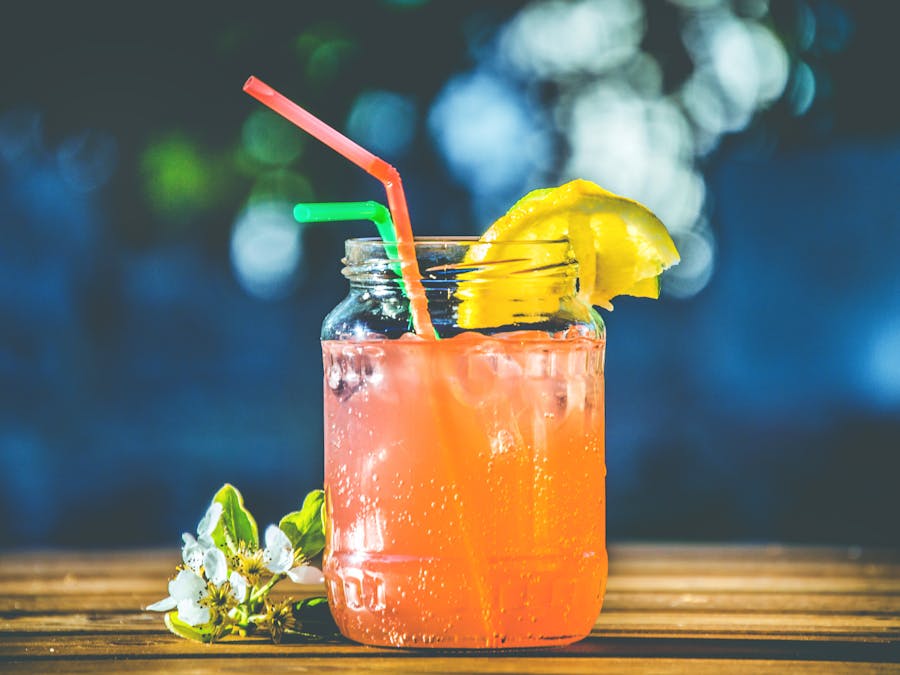 Does lemon remove uric acid?