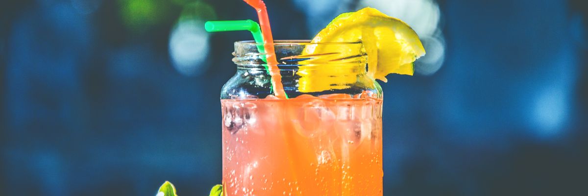 Mocktails — alcoholvrije cocktails met komkommer, munt en citrus
