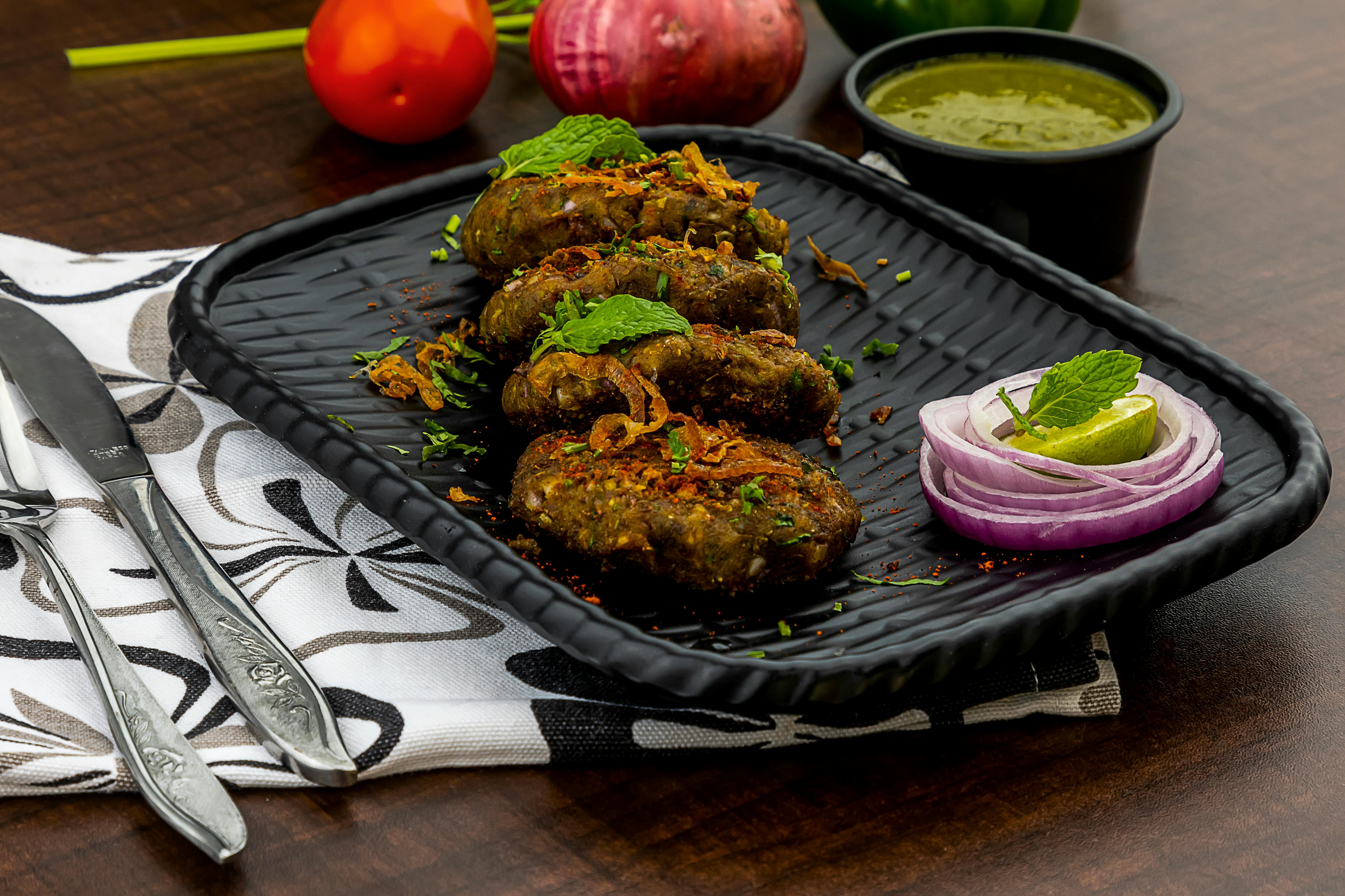 Are cooked onions good for your stomach?