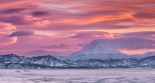 Immagine gratuita di catena montuosa, cielo drammatico, congelato
