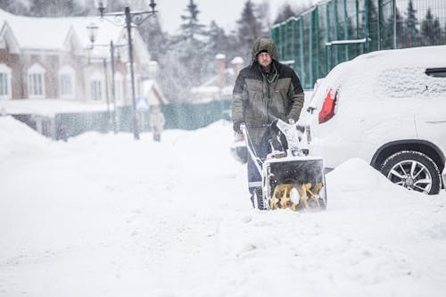 Foto d'estoc gratuïta de bufador de neu, cobert de neu, constipat