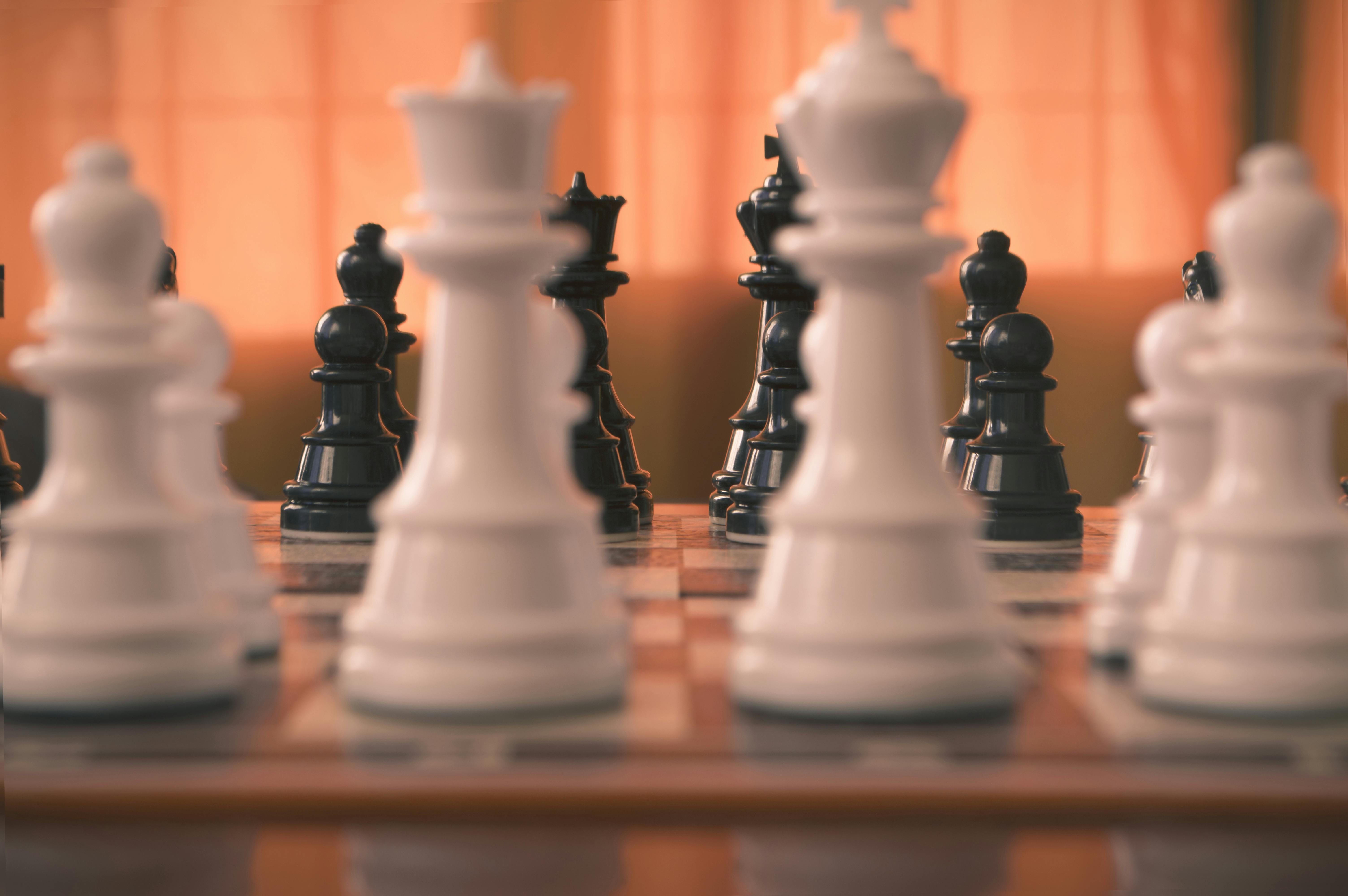 Pawn and the Queen, game, chess, entertainment, HD wallpaper