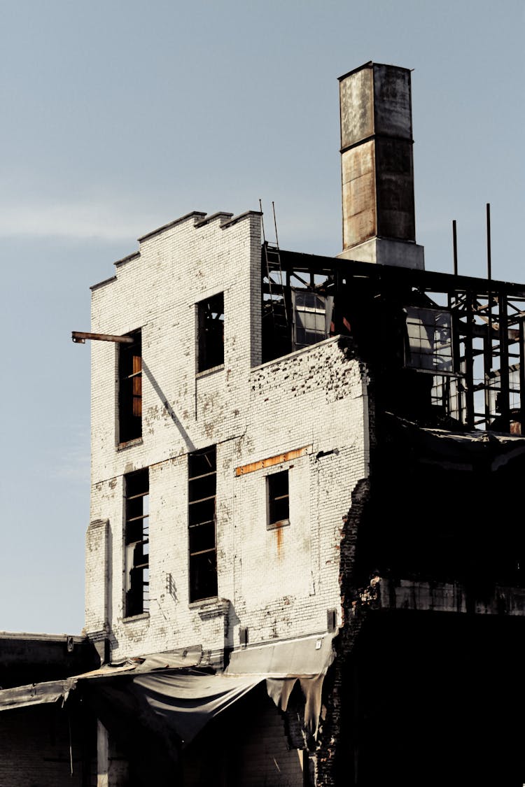 Abandoned, Broken House 