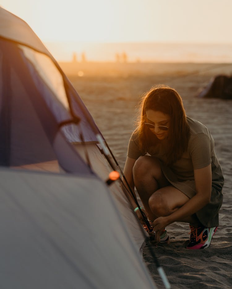 Woman Assembling A Text During Dusk 