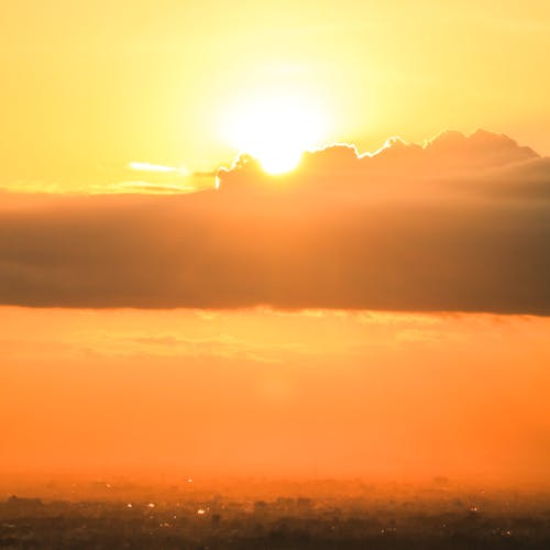 Foto profissional grátis de alegria, amarelo, atmosfera