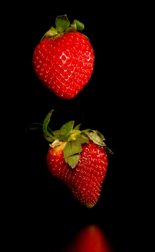 Red Strawberries in Close Up Photography