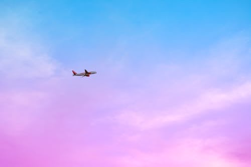 Gratis stockfoto met blauwe lucht, vliegtuig
