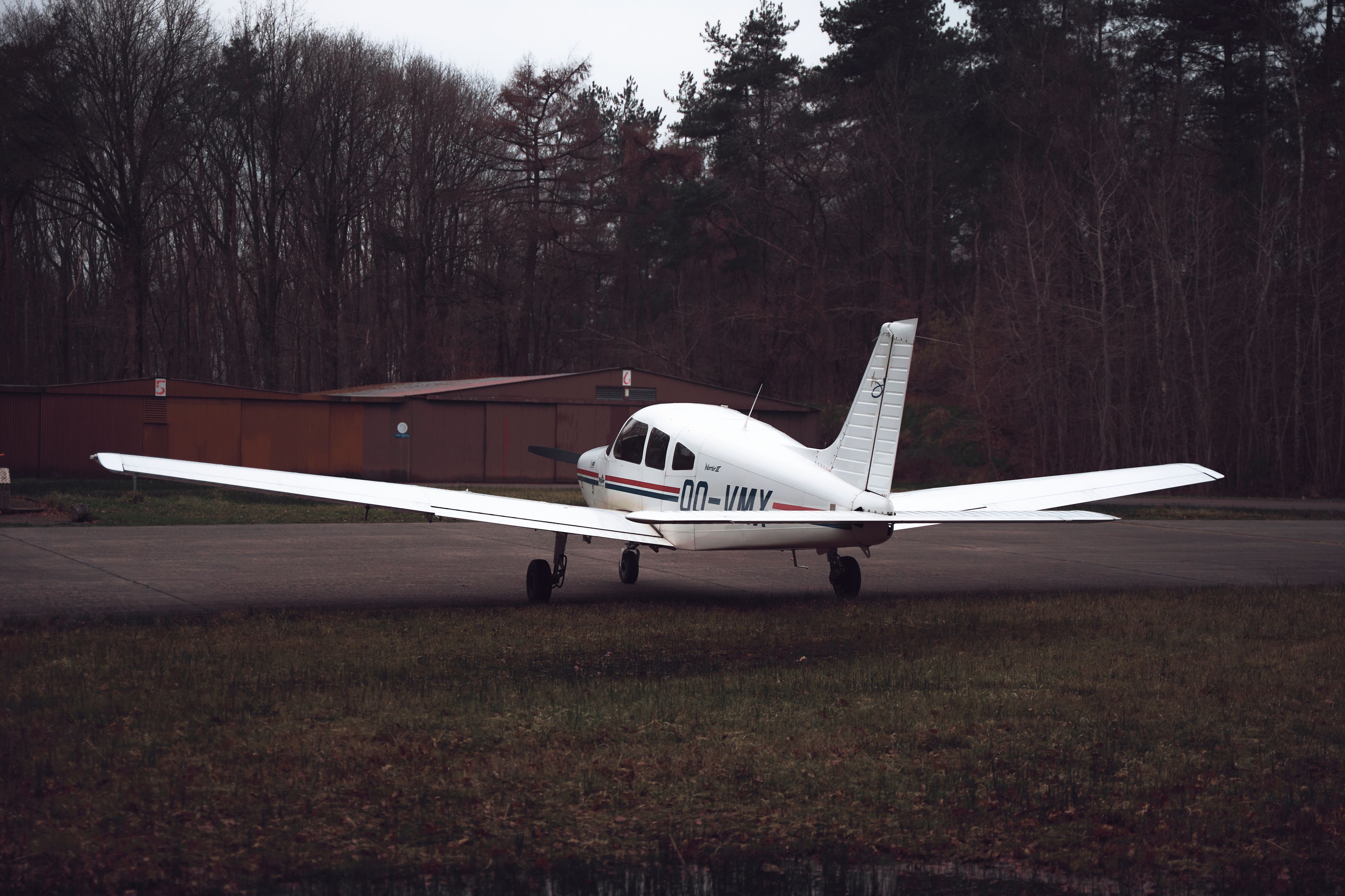 Neuhardenberg Marxwalde Airfield (EDON), Neuhardenberg — private jet cleaning