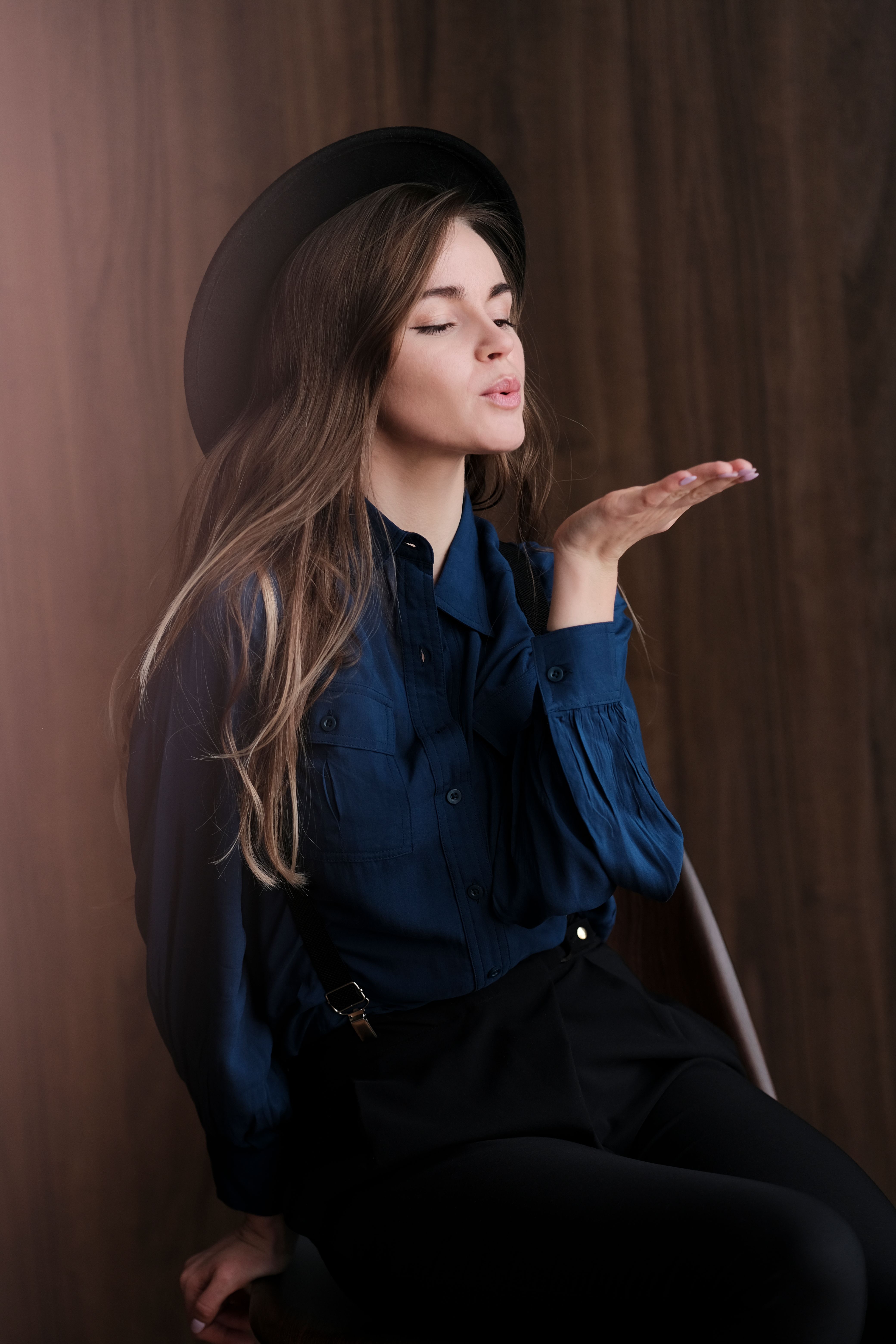 Beautiful Woman in Blue Long Sleeve Shirt · Free Stock Photo
