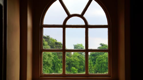 Ventana de arco fotos de stock, imágenes de Ventana de arco sin royalties