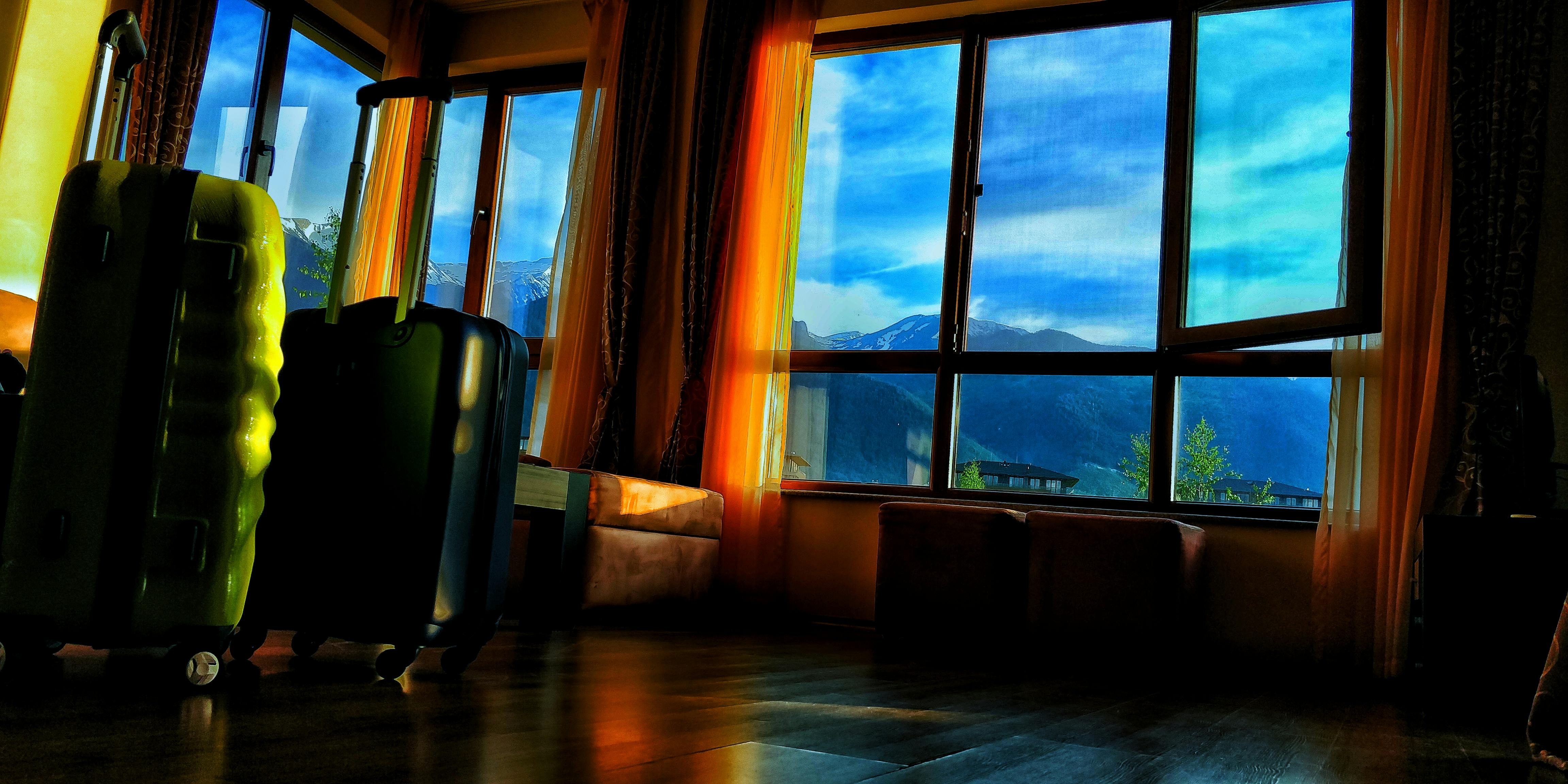 Free stock photo of blue mountains, hotel room