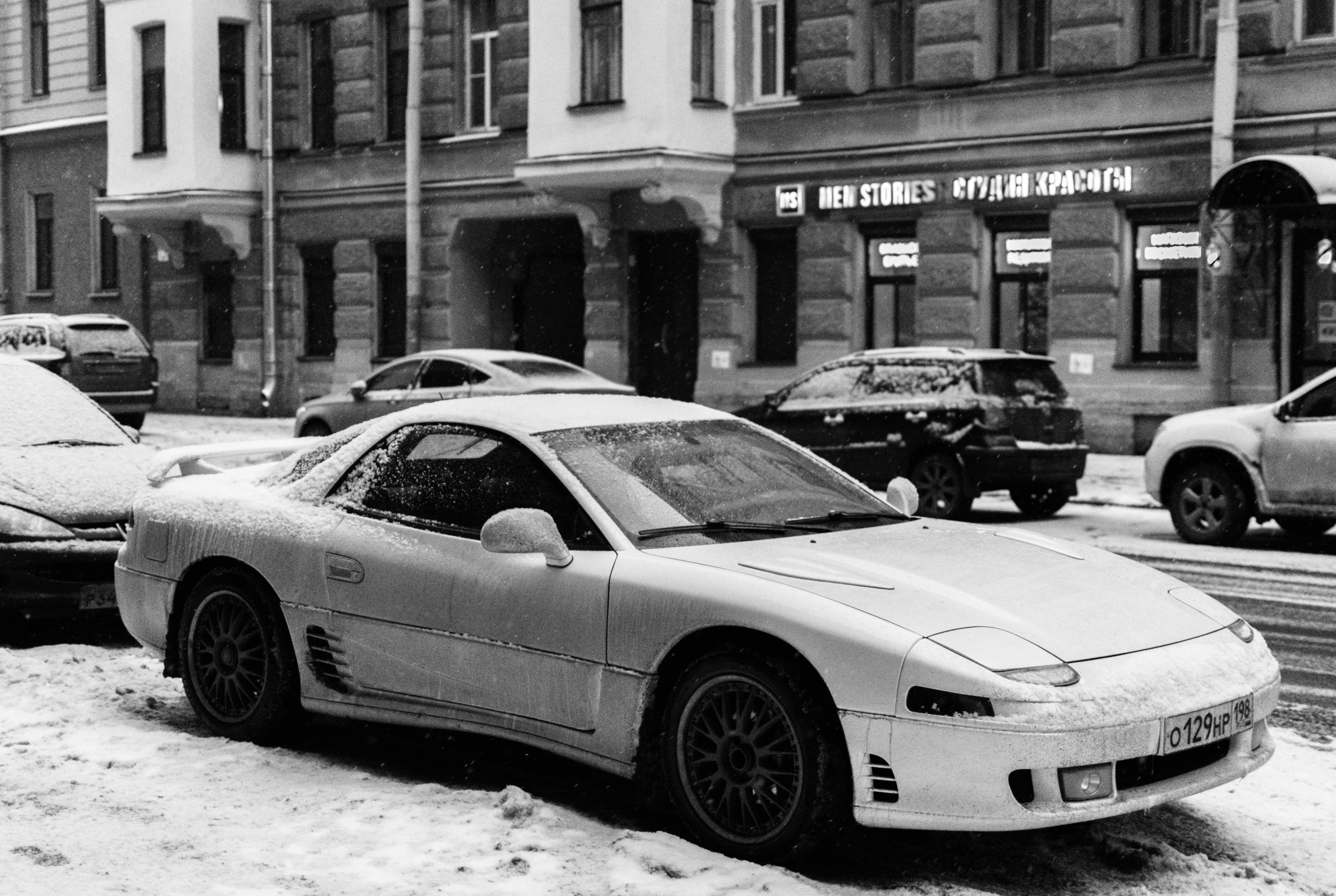 How to buy a used car in 2025: A 6-step guide with tips — Photo by Roman Ska on Pexels