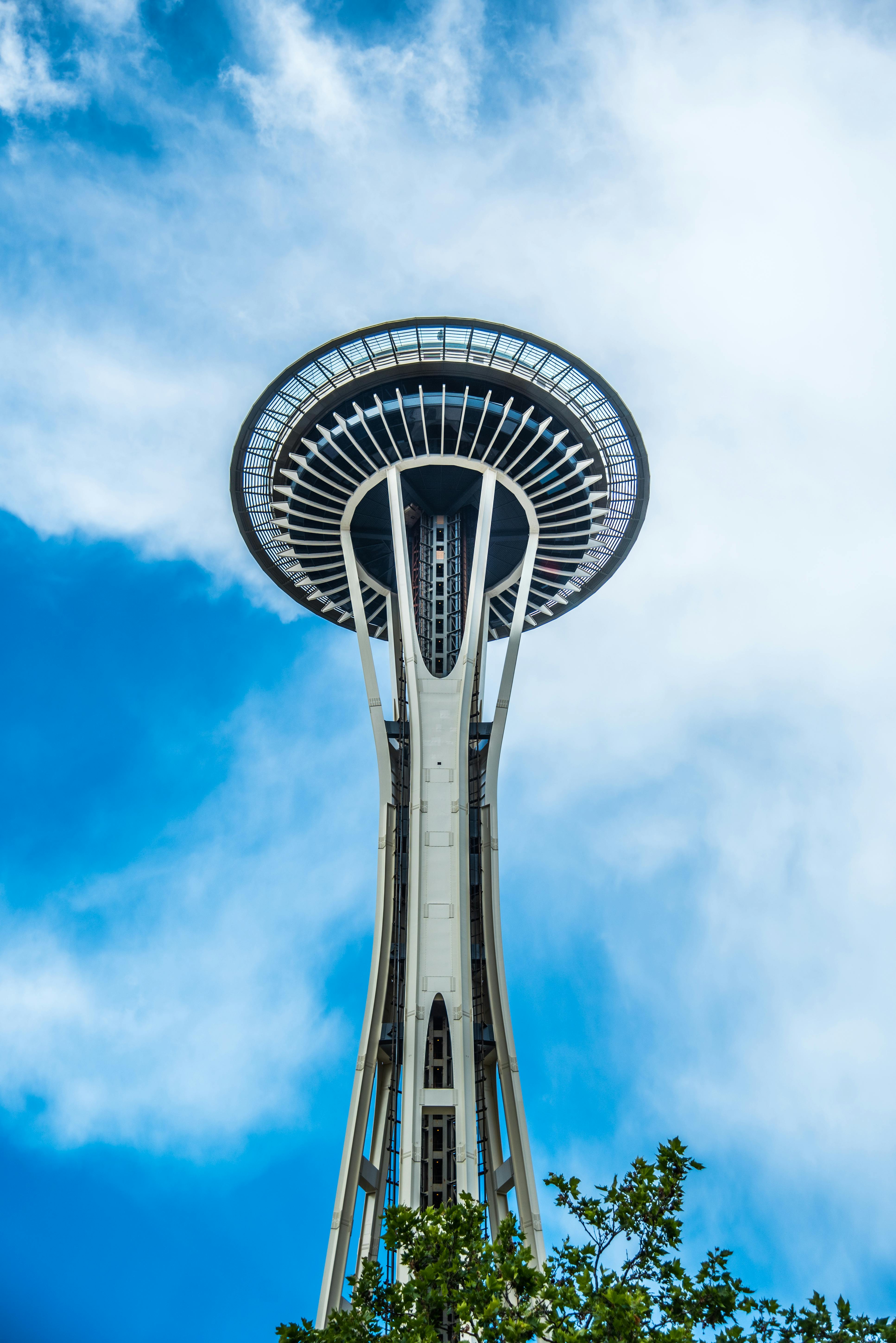 photo of space needle in seattle usa