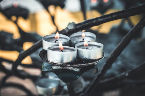 Foto profissional grátis de ardente, candelabro, chá leve