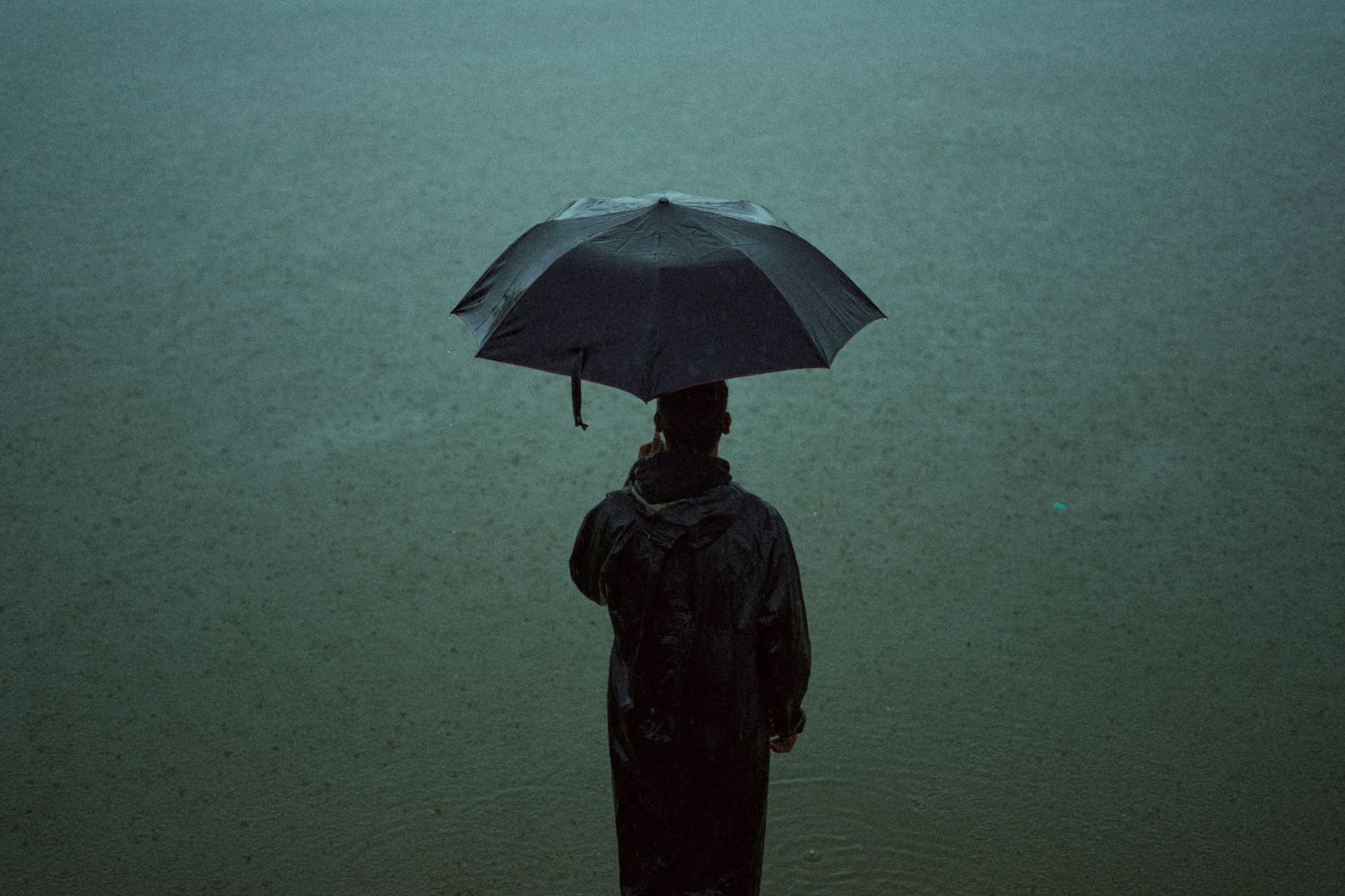 Man Standing In Rain Photos, Download The BEST Free Man Standing In ...