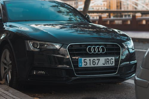 Gratis lagerfoto af Audi, bevægelige biler, bil