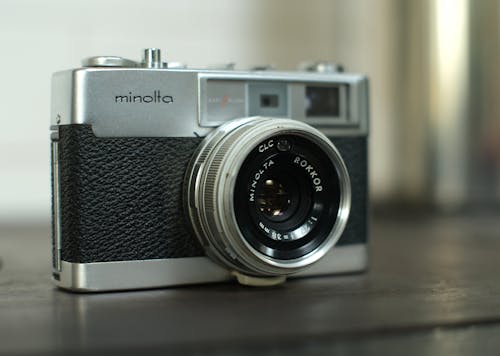 Free Close-up Photo of a Minolta Vintage Camera Stock Photo